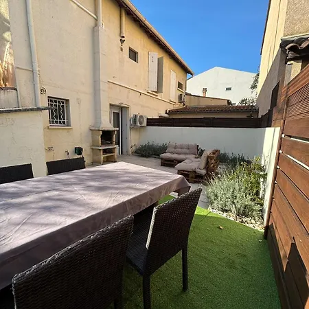 Apartment Cozy & Sun Grande Terasse Centre Nimes