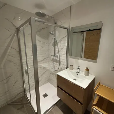 Cozy & Sun Grande Terasse Centre Apartment Nimes